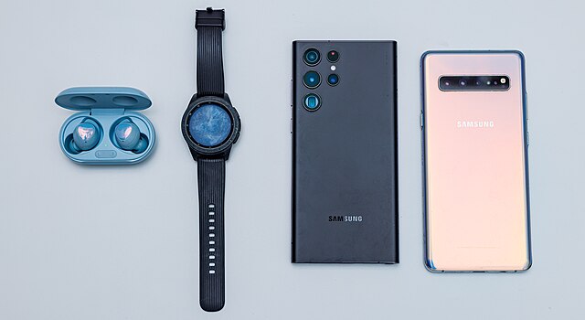 How to Use Galaxy Buds with Your Apple Watch 4 How to Use Galaxy Buds with Your Apple Watch 3