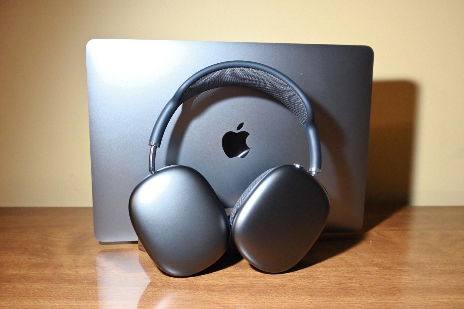 airpods max wont turn on airpods max wont turn on