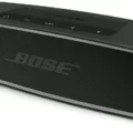 A Comprehensive Review of Bose SoundLink Mini II Speaker 4 A Comprehensive Review of Bose SoundLink Mini II Speaker 3