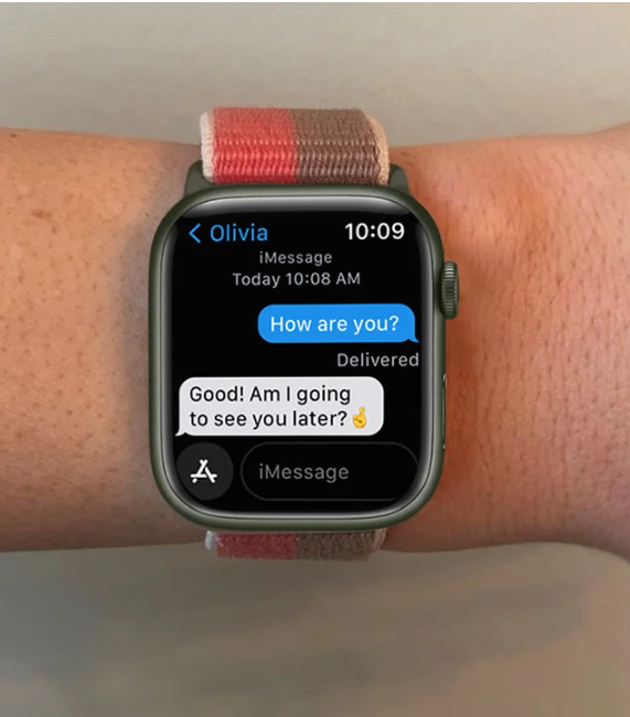 How to Manage Unread Messages on Your Apple Watch 2 How to Manage Unread Messages on Your Apple Watch 1