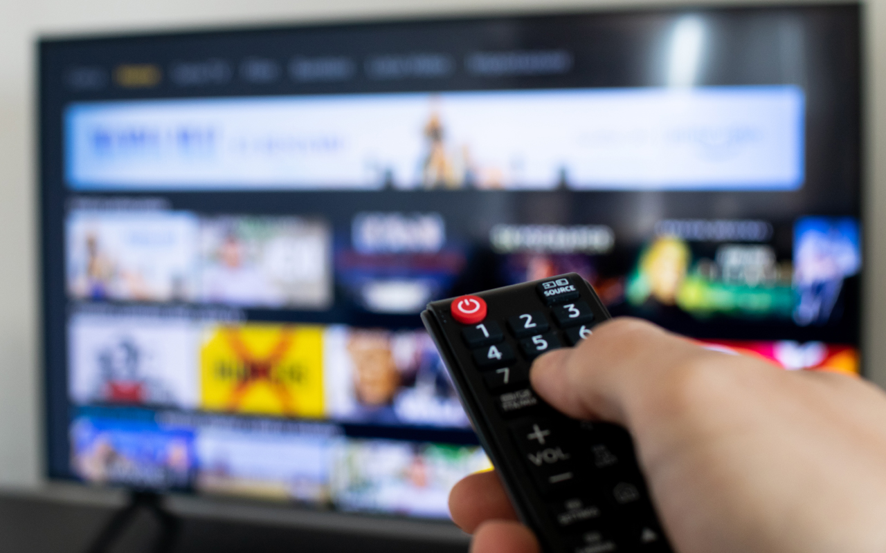 The Essential Role of TV Color Bars in Video Quality 2 The Essential Role of TV Color Bars in Video Quality 1