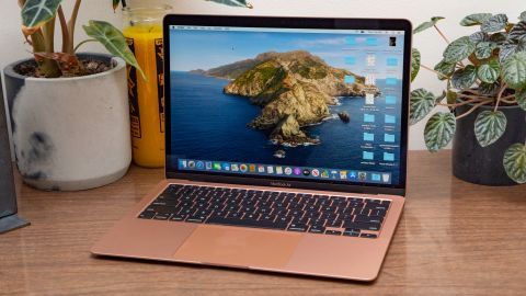Exploring the Vents of the MacBook Air 2020 2 Exploring the Vents of the MacBook Air 2020 1