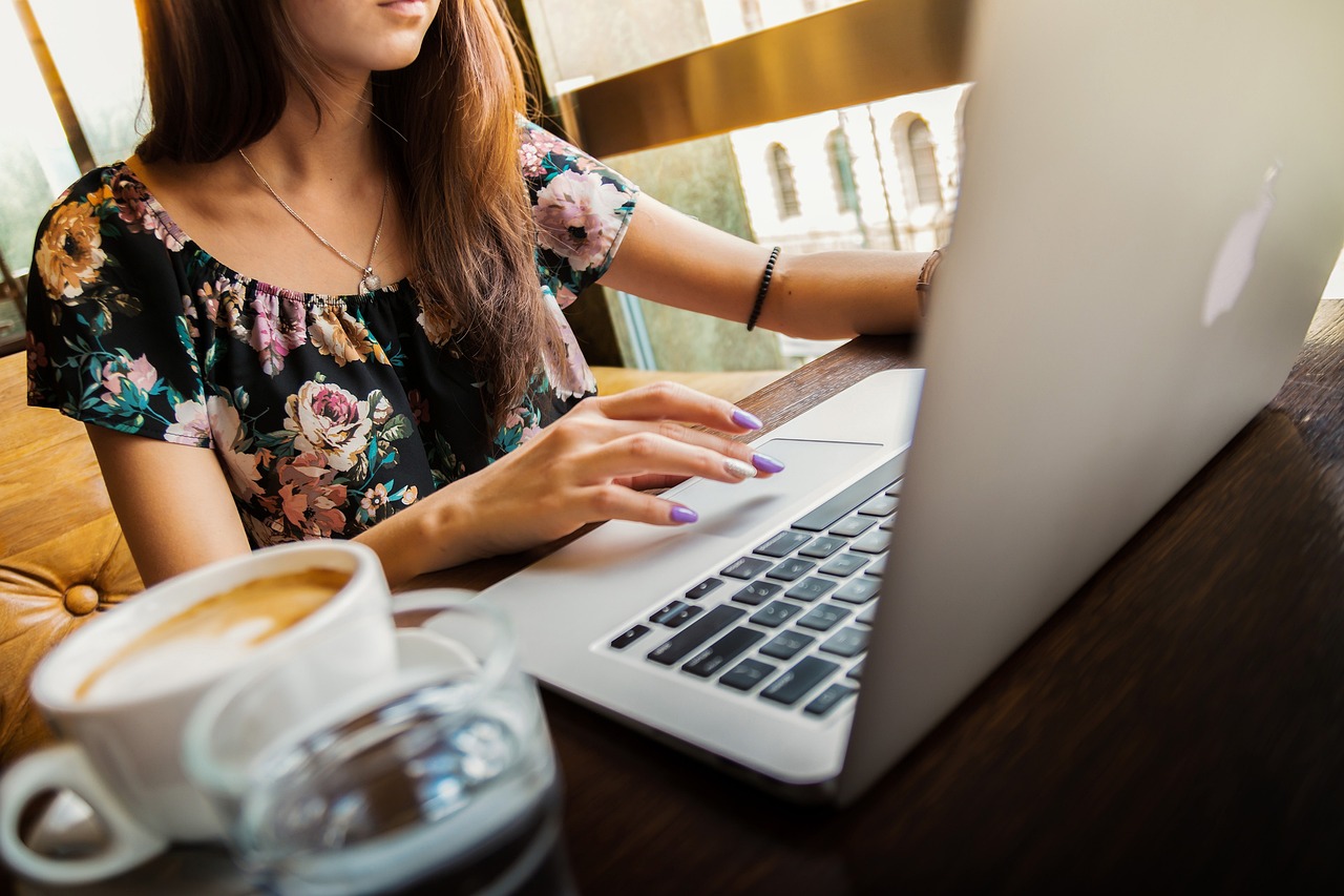 How To Double Click On MacBook 2 How To Double Click On MacBook 1