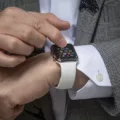 How to Quickly Delete Photos from Your Apple Watch 14 How to Quickly Delete Photos from Your Apple Watch 13