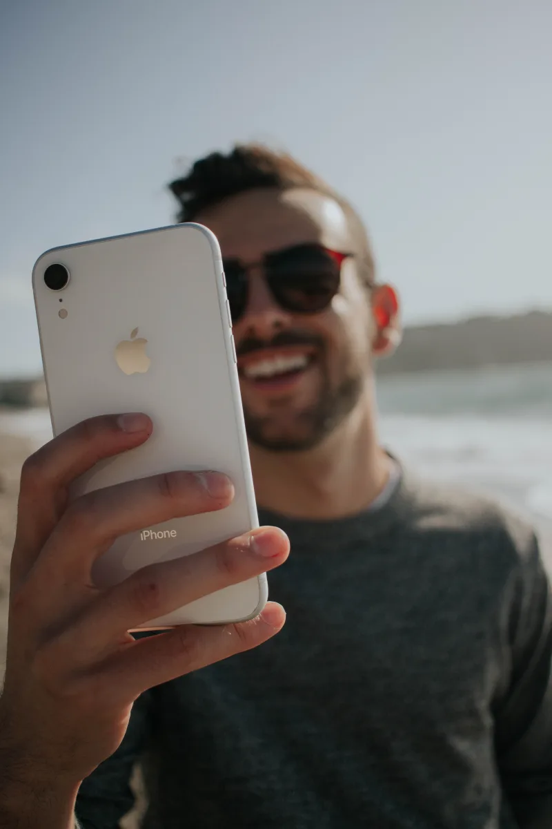 How to Easily Delete Bookmarks on Your iPhone 2 How to Easily Delete Bookmarks on Your iPhone 1