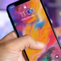 How to Set Up Live Wallpaper on Your iPhone XR 8 How to Set Up Live Wallpaper on Your iPhone XR 7