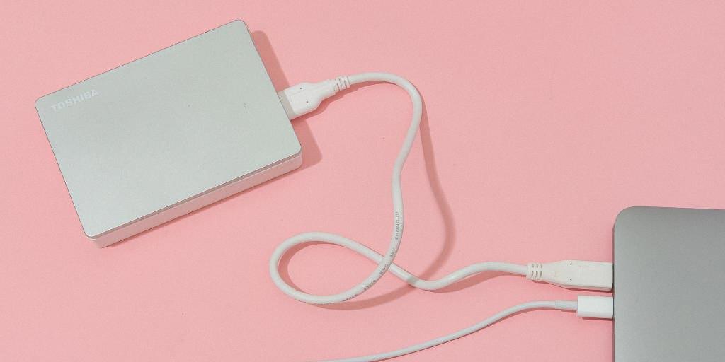 how to backup macbook to external hard drive how to backup macbook to external hard drive
