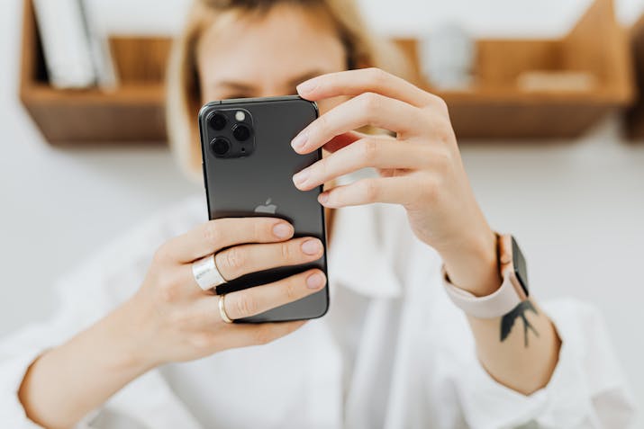 Does the Apple Watch Series 3 Work with iPhone 12? 2 Does the Apple Watch Series 3 Work with iPhone 12? 1