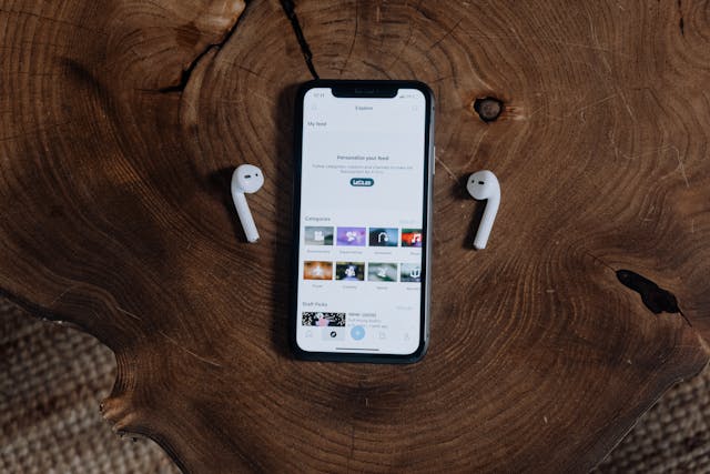 Uncovering the Reality of Fake AirPods Pro Transparency Mode 2 Uncovering the Reality of Fake AirPods Pro Transparency Mode 1