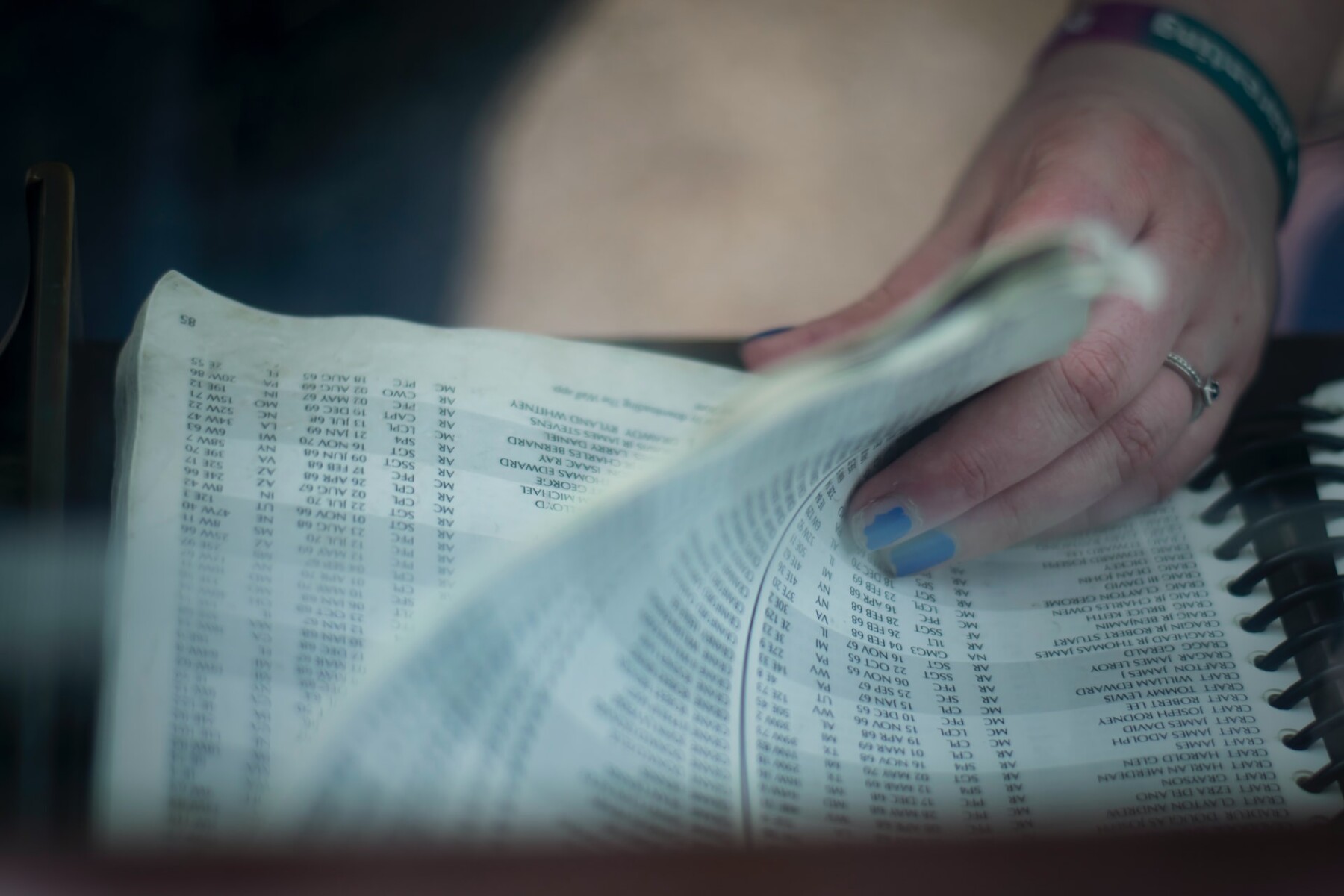 How To Find A Number Using Free WhitePages 1 phonebook