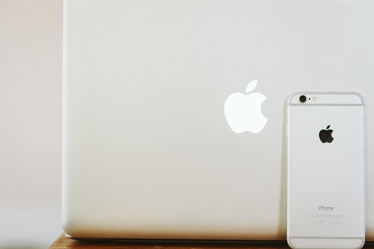 About Apple ID - 18 Facts You Must Know 1 apple logo