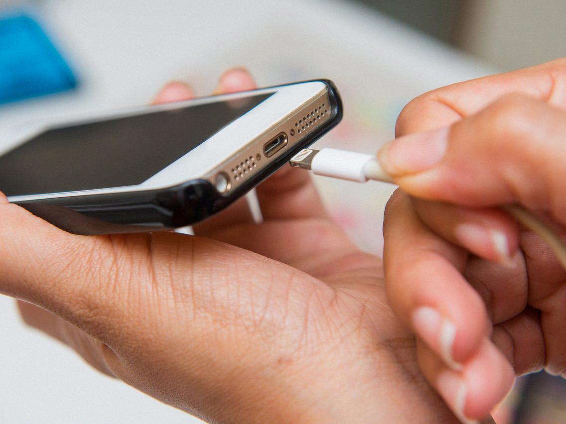 how to clean iphone charging port how to clean iphone charging port