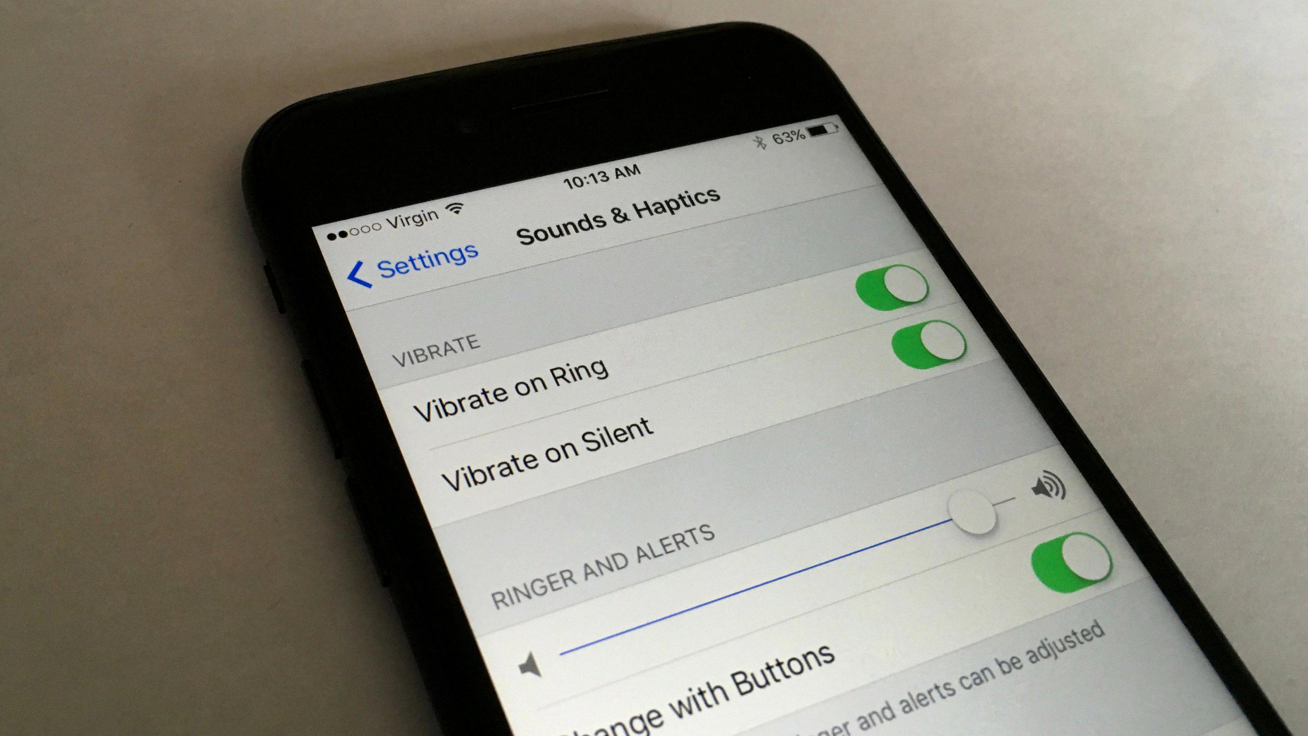 iphone 13 mini not vibrating iphone 13 mini not vibrating