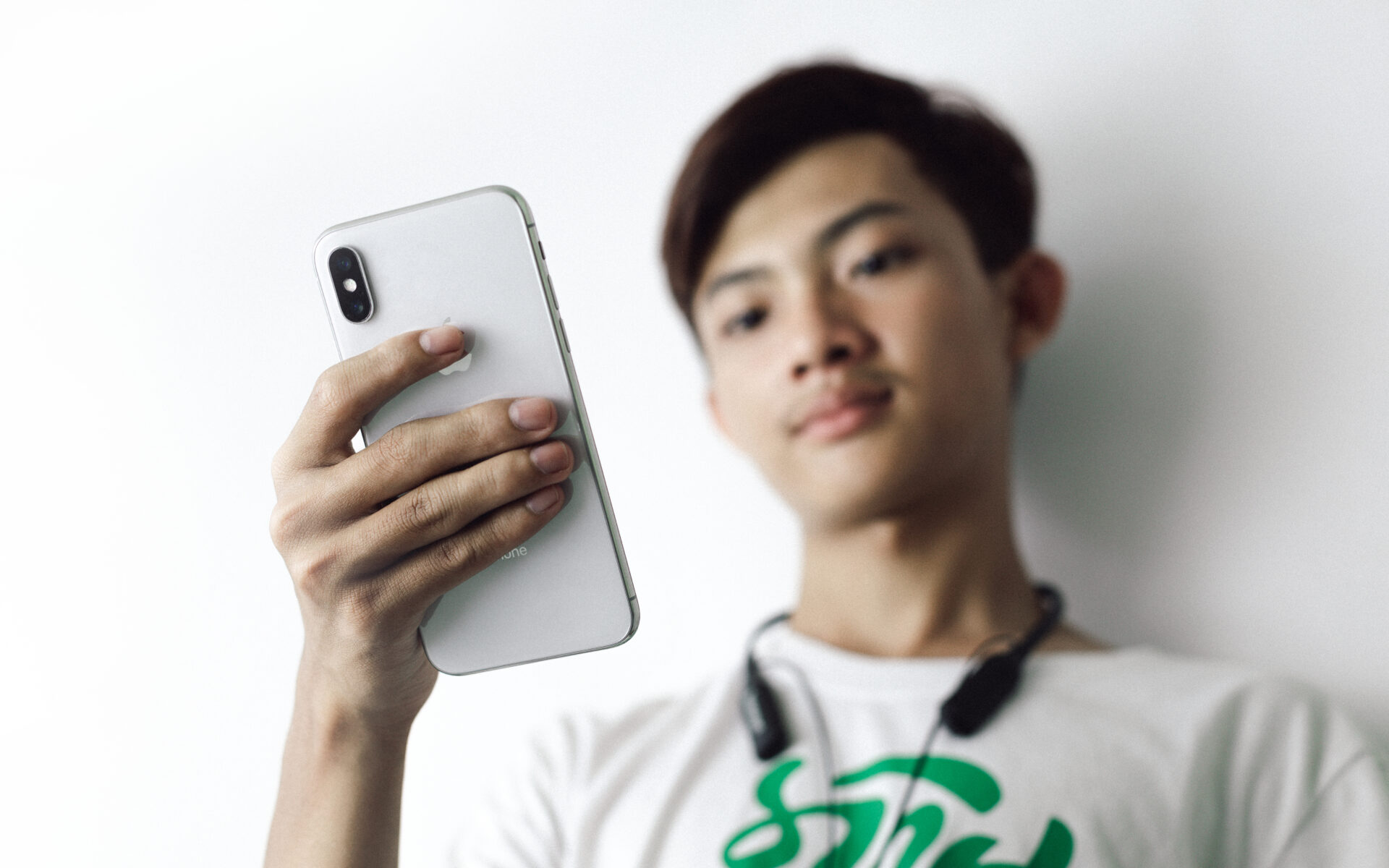 How To Offload Apps ? 1 Iphone