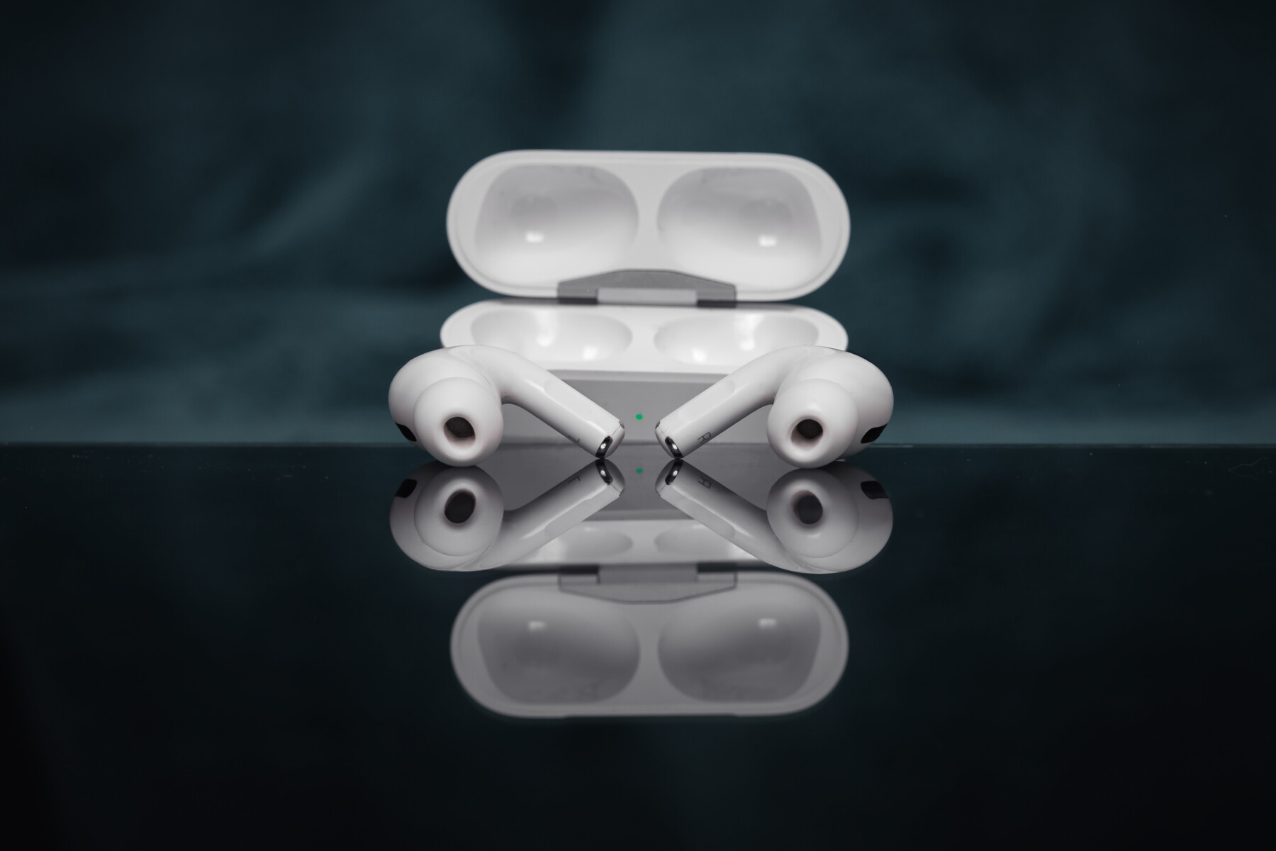 Airpod Gestures - 29 Tips & Answers 1 airpods