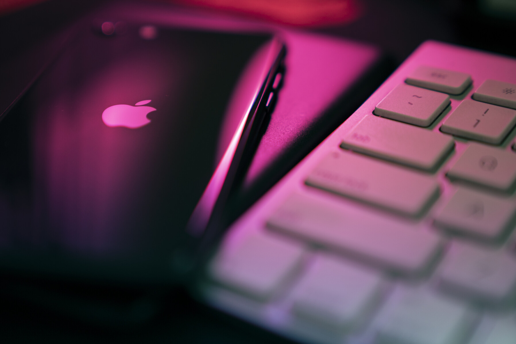 How To Access Dark Web On Iphone? 2 How To Access Dark Web On Iphone? 1