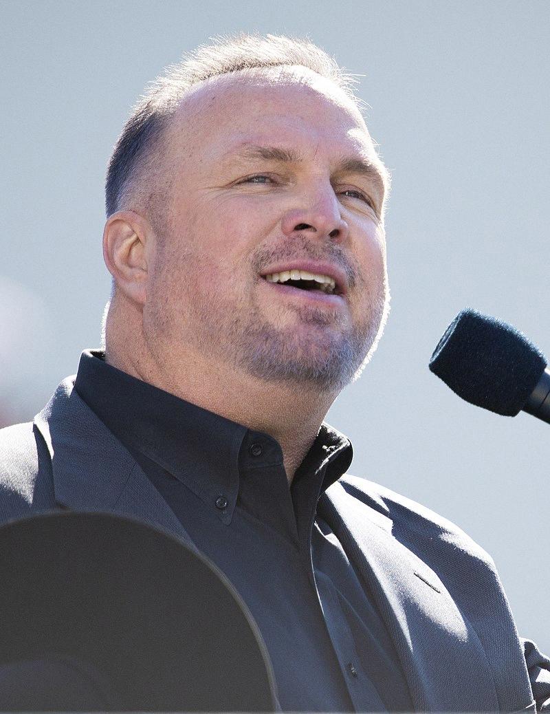 why is garth brooks not on apple music why is garth brooks not on apple music