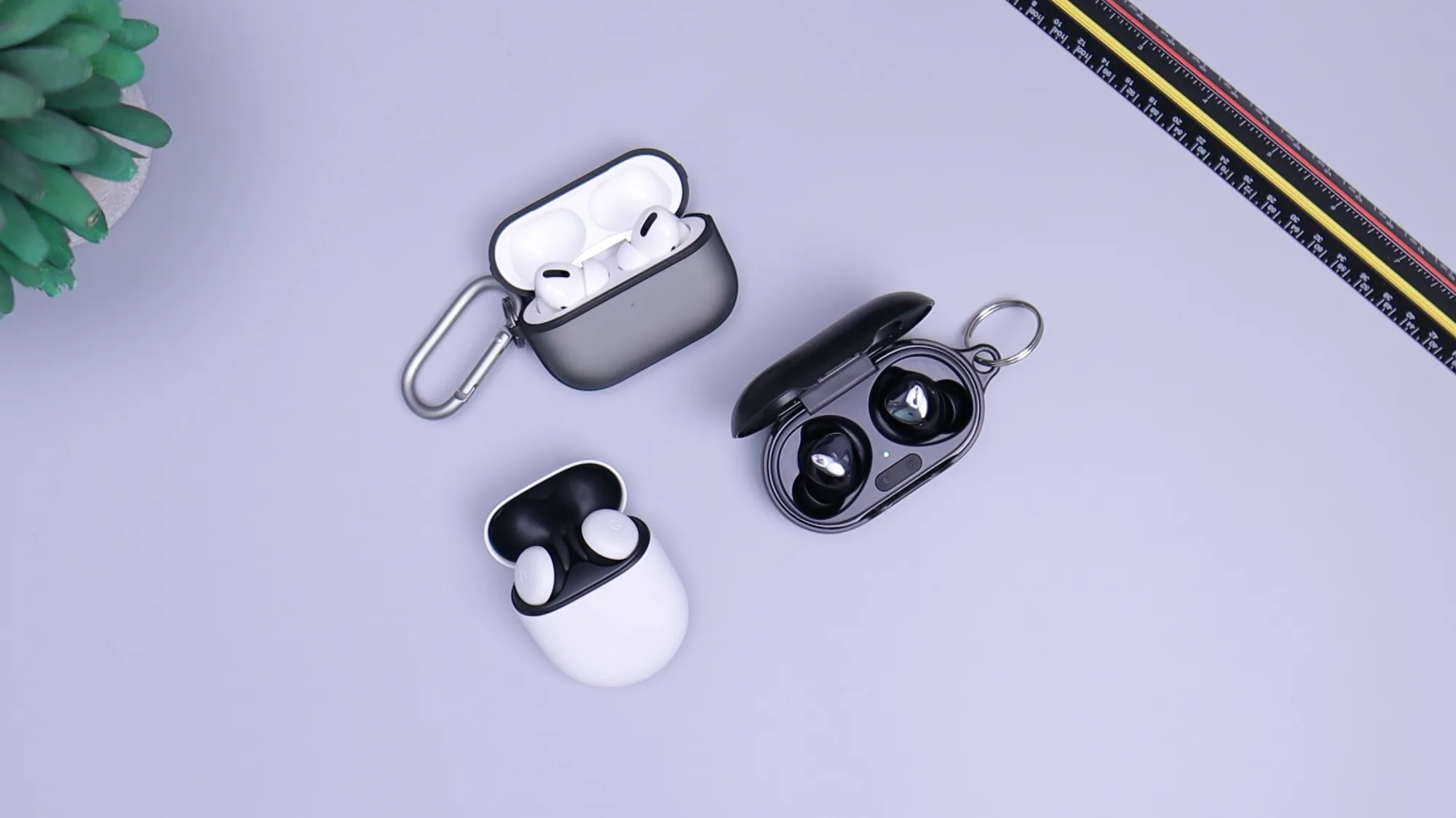 How to Remove Yellowness From Your AirPods Case 2 How to Remove Yellowness From Your AirPods Case 1