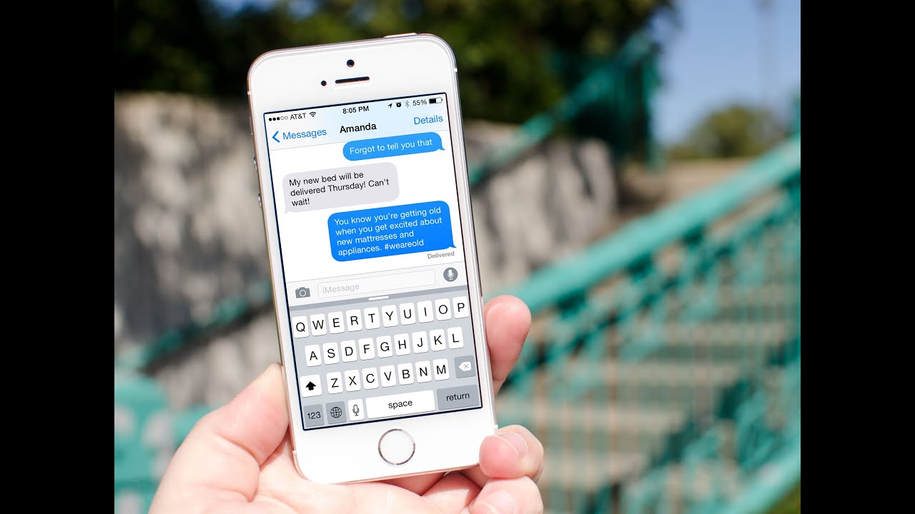 How to Hide Your iPhone Keyboard 2 How to Hide Your iPhone Keyboard 1