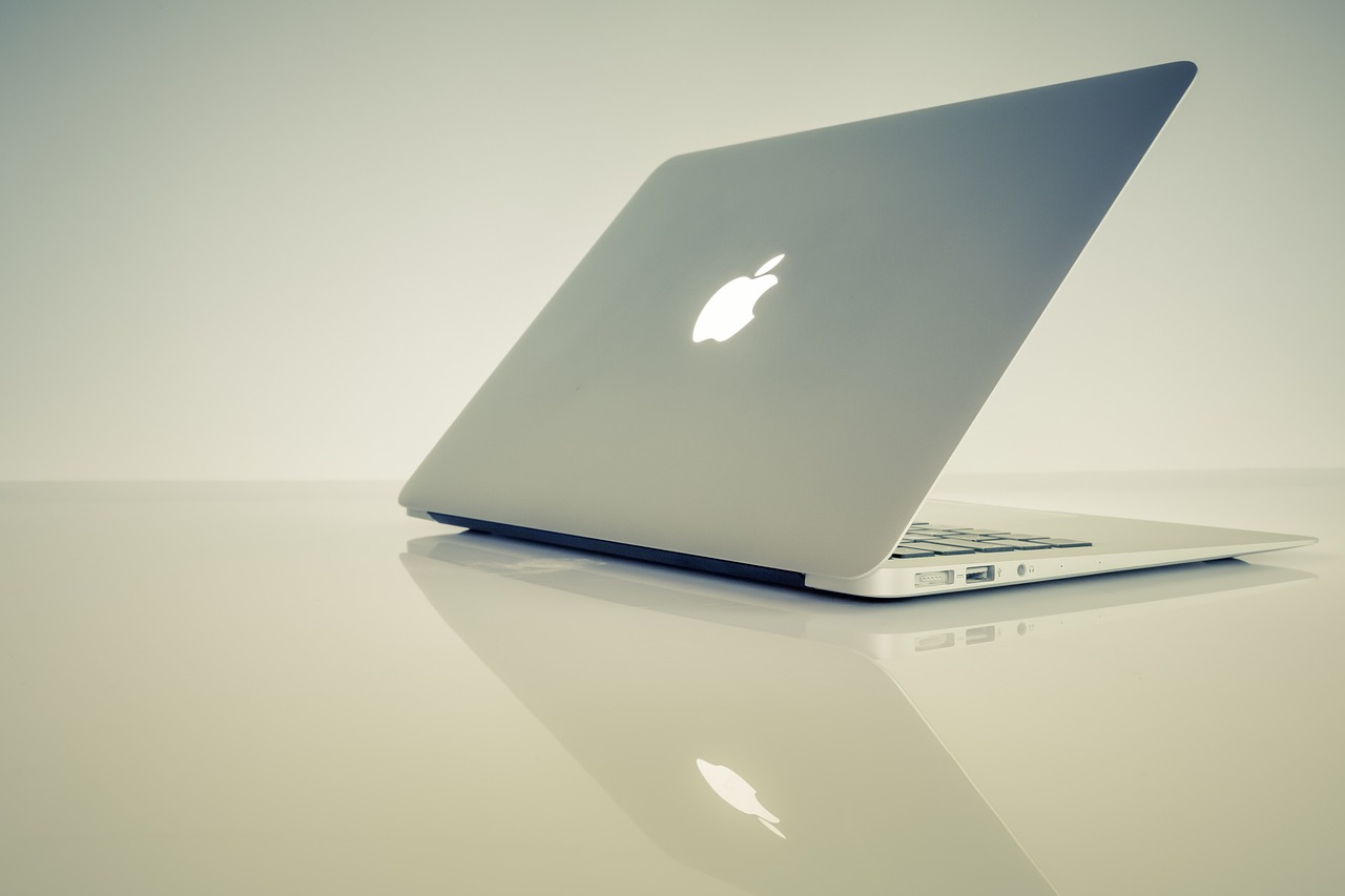 Does Mac Have a BIOS? 2 Does Mac Have a BIOS? 1