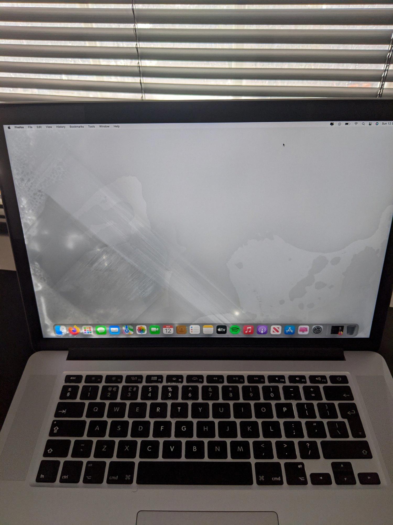 can you use isopropyl alcohol to clean macbook screen can you use isopropyl alcohol to clean macbook screen