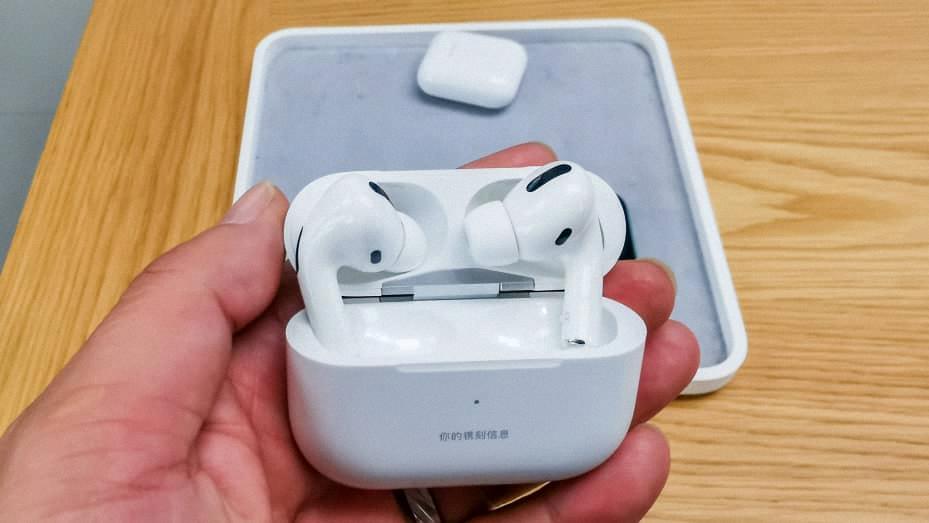 does apple engrave airpods in store does apple engrave airpods in store