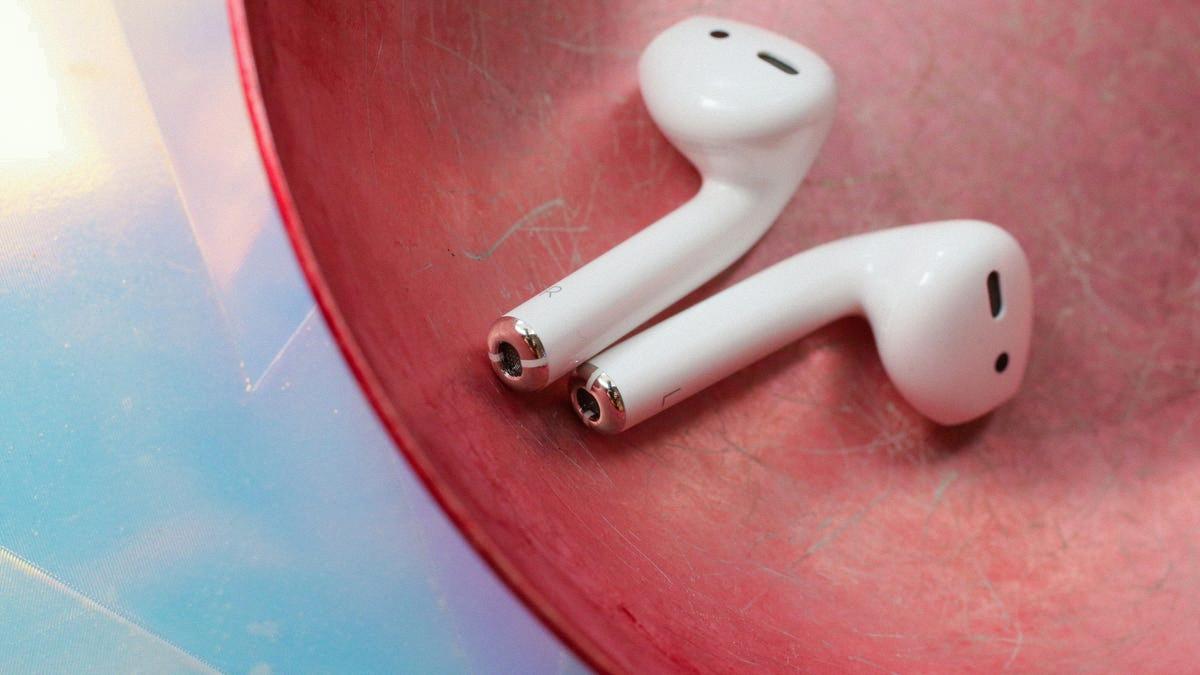 double tap airpods double tap airpods