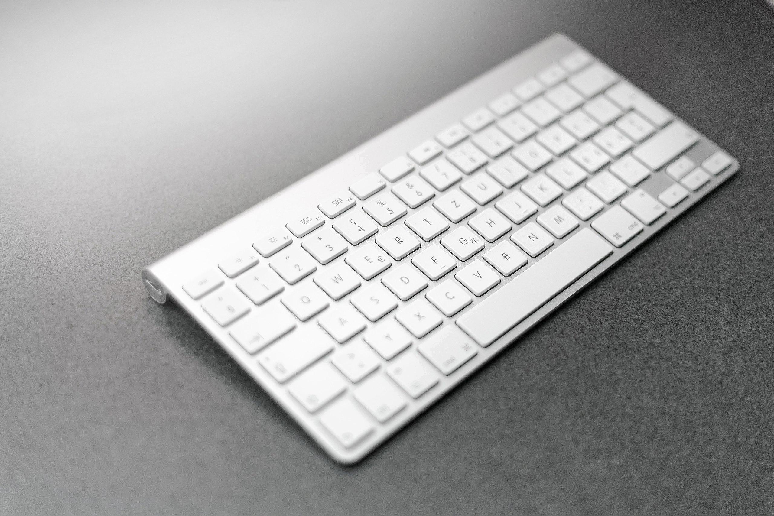 how to clean apple bluetooth keyboard how to clean apple bluetooth keyboard