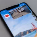 How To Stop Youtube App From Automatically Opening On iPhone 5 How To Stop Youtube App From Automatically Opening On iPhone 4