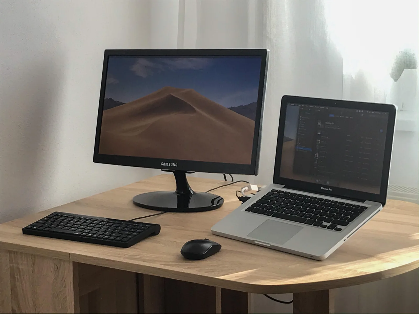 How to Connect Your 2011 MacBook Pro to an HDMI Display? 2 How to Connect Your 2011 MacBook Pro to an HDMI Display? 1