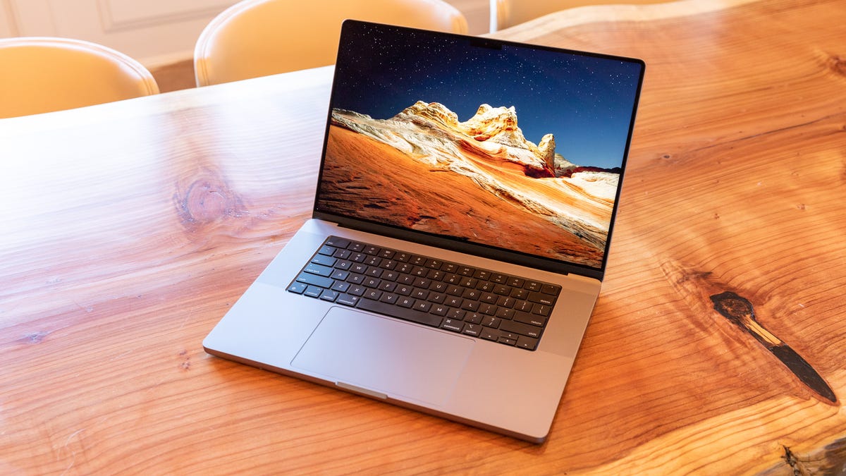 Why is My Macbook Wallpaper Blurry? 2 Why is My Macbook Wallpaper Blurry? 1