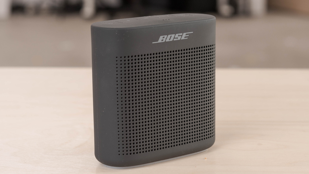 Bose Soundlink Color ii Portable Bluetooth Wireless Speaker Review 2 Bose Soundlink Color ii Portable Bluetooth Wireless Speaker Review 1