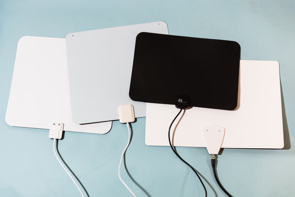Do Digital Antennas Work? Exploring the Benefits of OTA TV 2 Do Digital Antennas Work? Exploring the Benefits of OTA TV 1