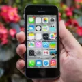 Apple iPhone 5s: Does It Have a Front Camera? 18 Apple iPhone 5s: Does It Have a Front Camera? 17