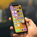 Top Battery Packs for Your iPhone XR 6 Top Battery Packs for Your iPhone XR 5
