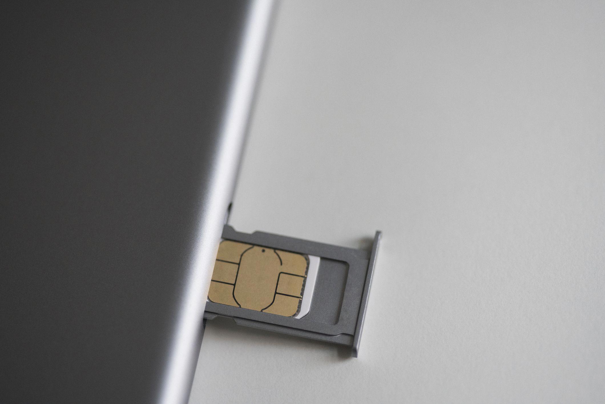 how to open sim card on iphone