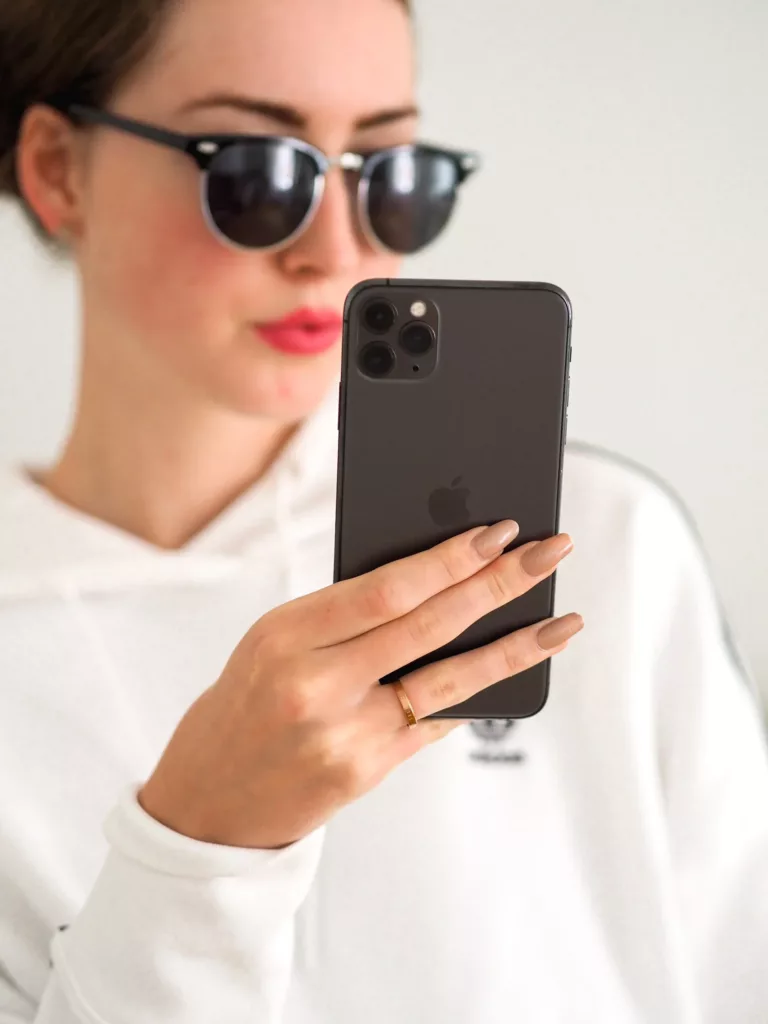 How To Send Gifs On Iphone 14