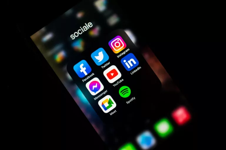 Is It Possible To Link Instagram To FB? 11