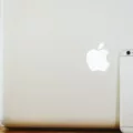 apple logo
