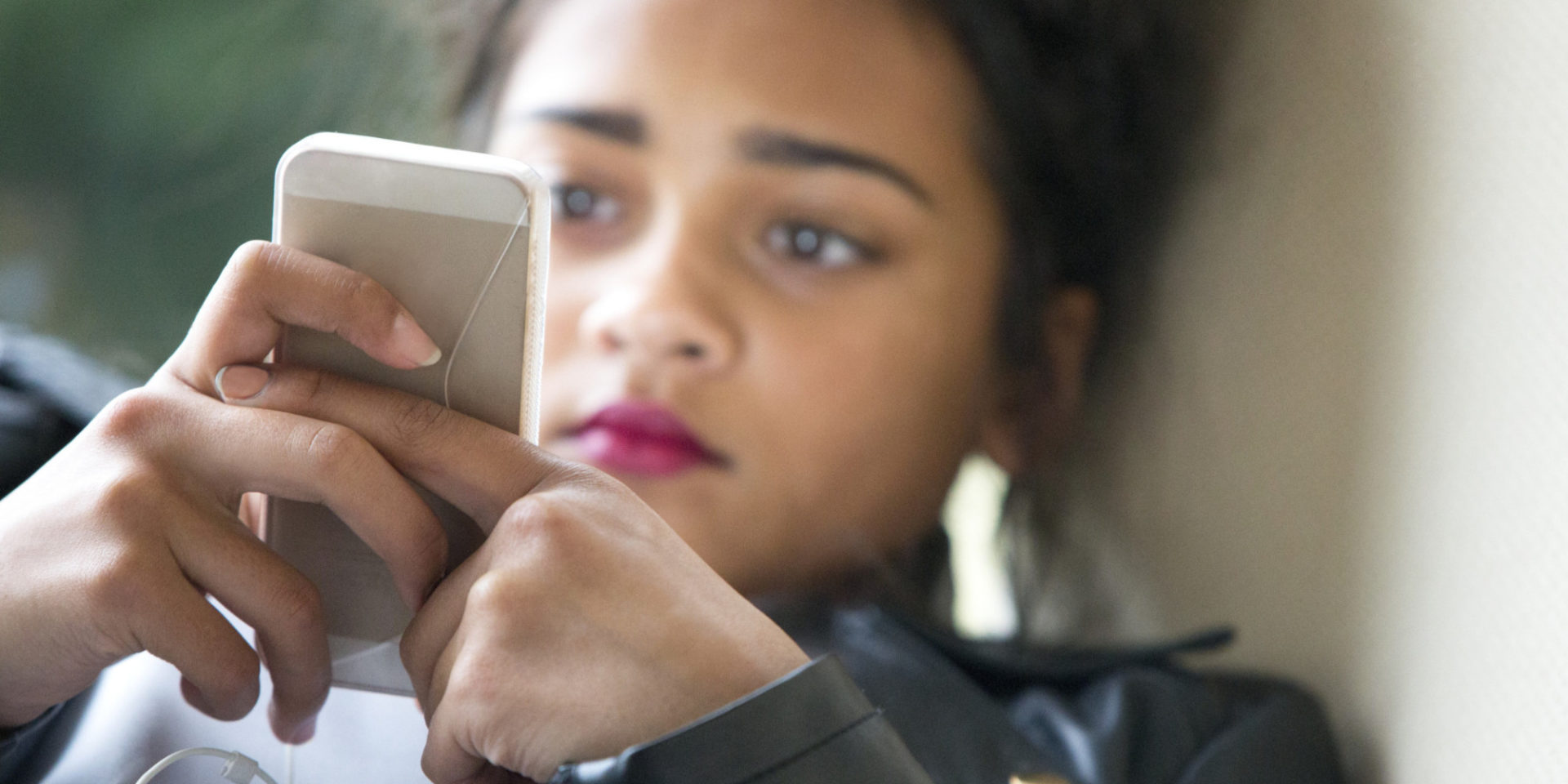 How To Get Free Ringtones For Iphone 2 iphone teen