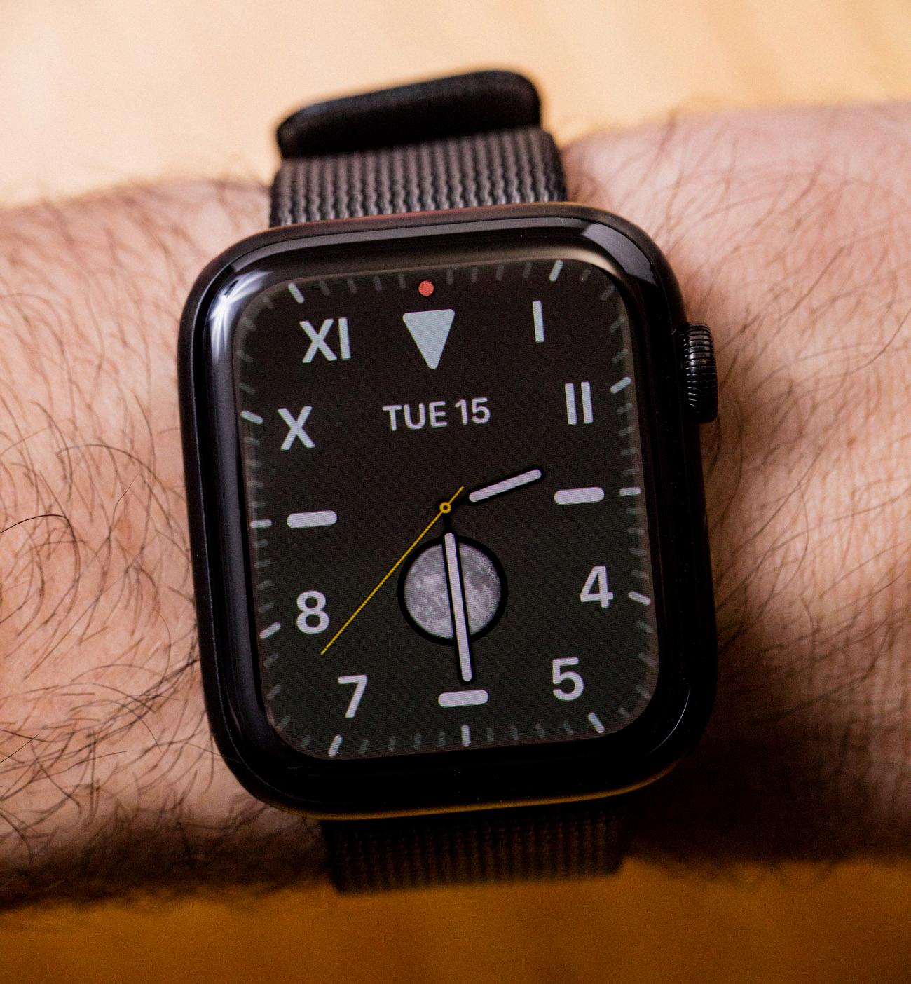 30 Facts About Apple Watch Always On Display DeviceMAG