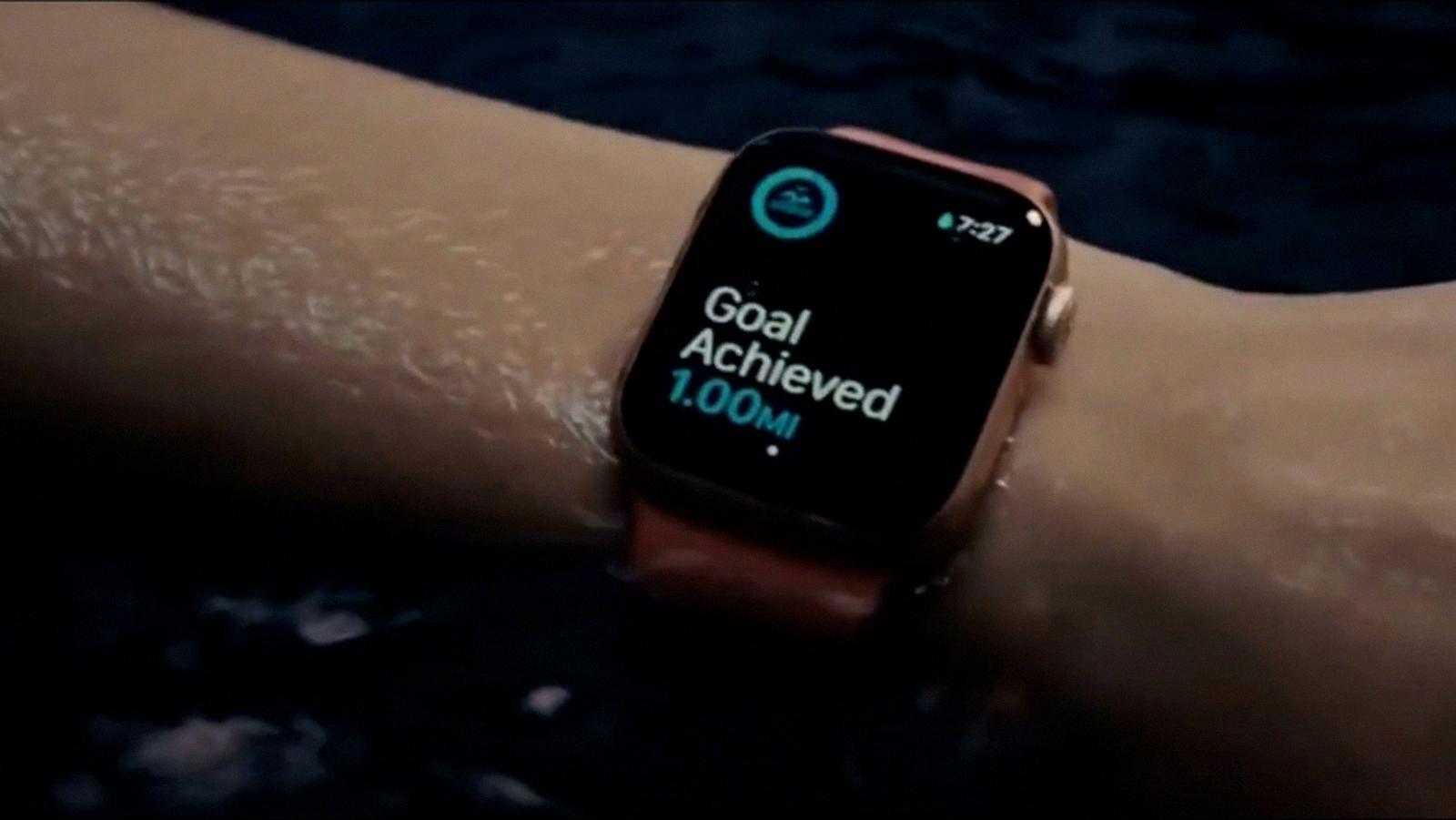 apple watch swimming