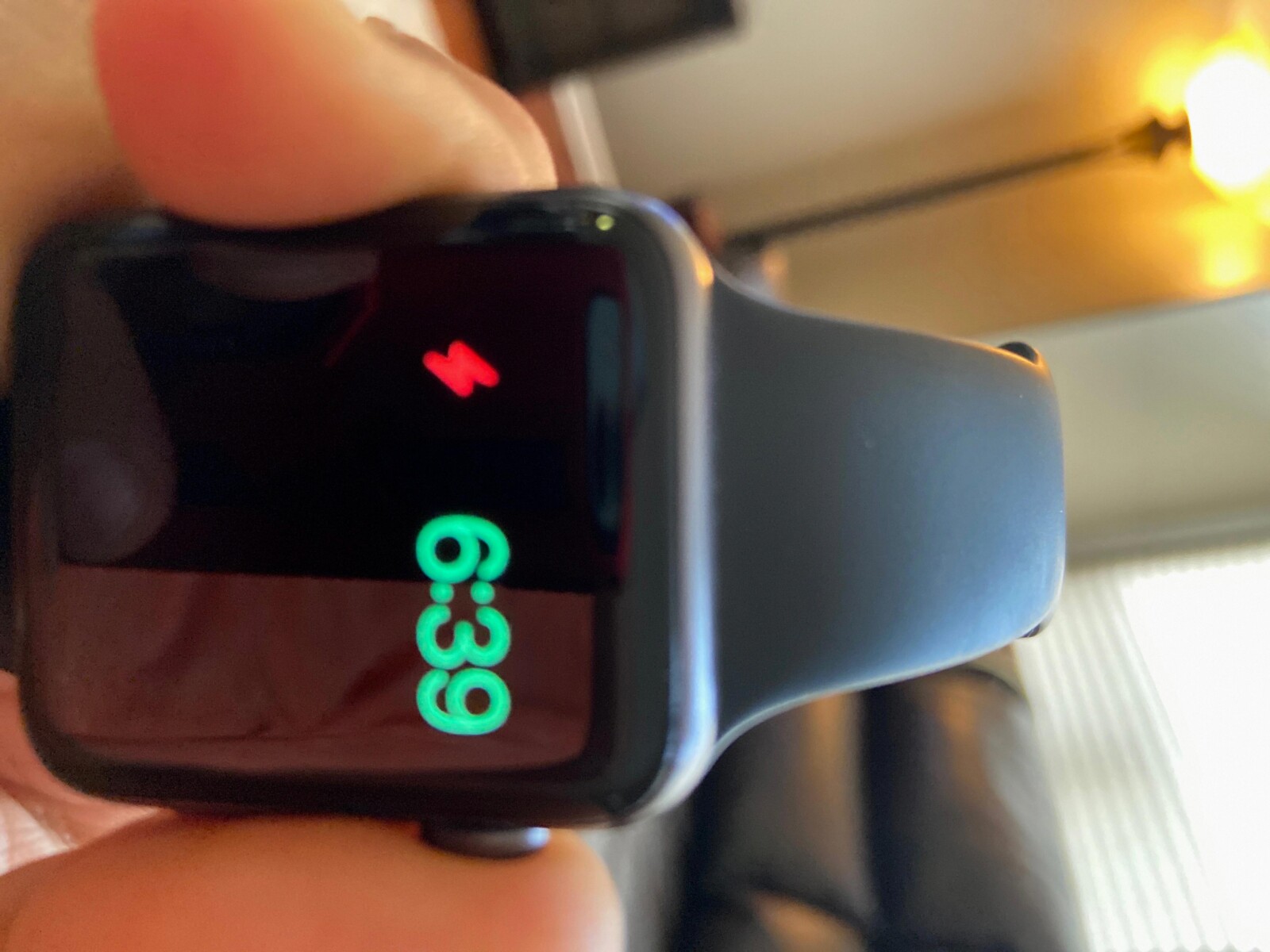 Apple Watch Not Charging Red Lightning Bolt Troubleshooting Tips