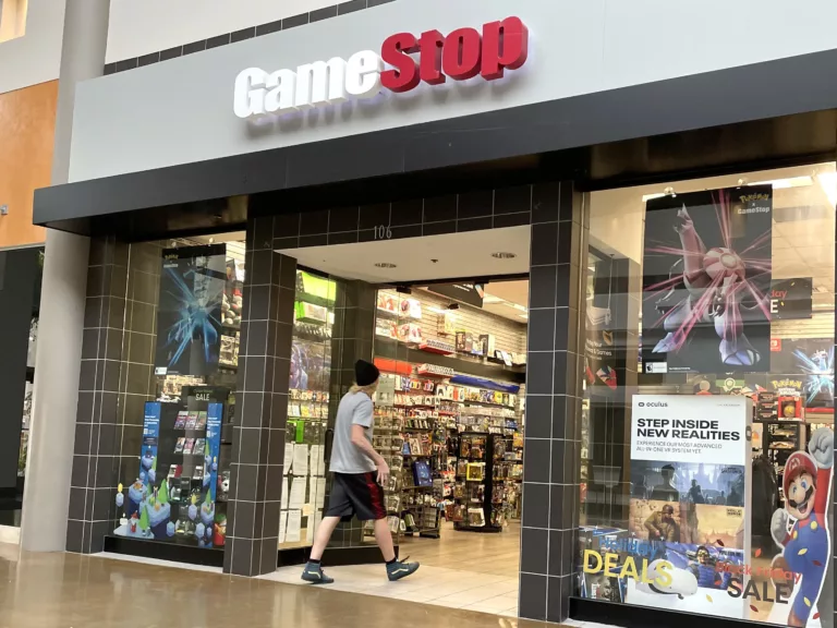 How Do GameStop Rewards Points Work? 21