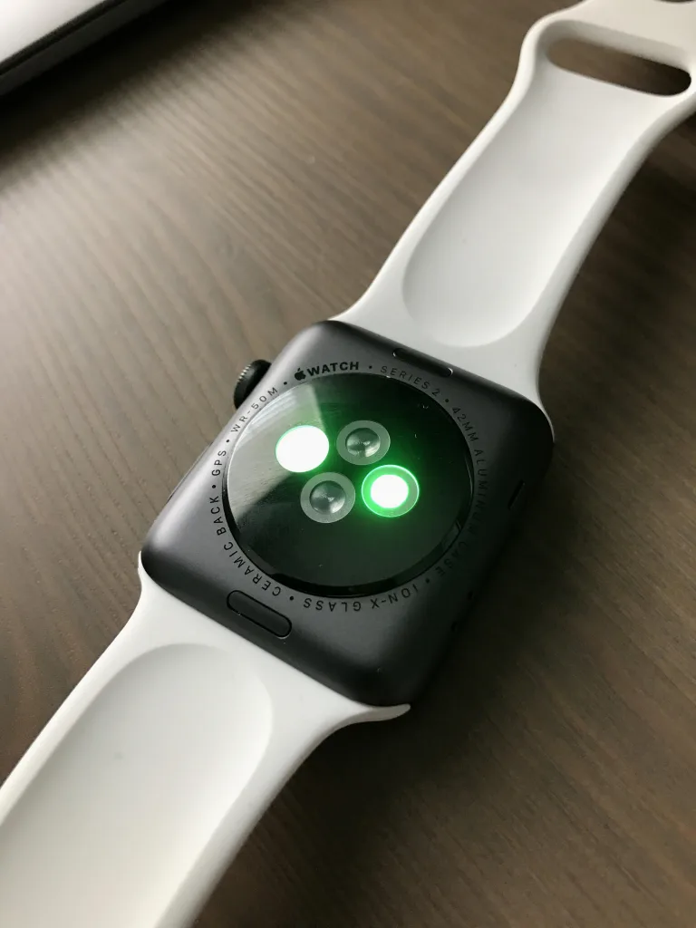 14 Facts About The Apple Watch Green Light 11