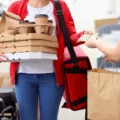 Which Food Delivery Apps Accept Cash? 1