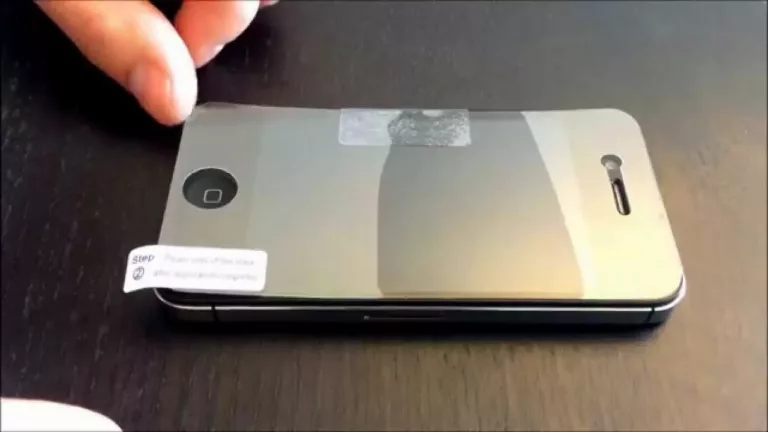 How To Get Bubbles Out Of Screen Protector 17