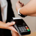 How To Pay With Apple Watch ? 11