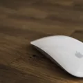 How to Charge Your Apple Mouse 7