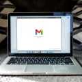 How To Log Out of Mail on Mac 6